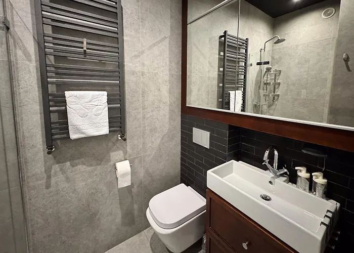 Rentplanet - Lazarz Apartment