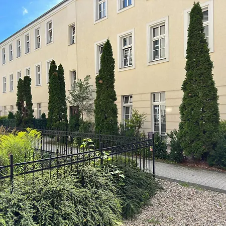 Apartament Rentplanet - łazarz